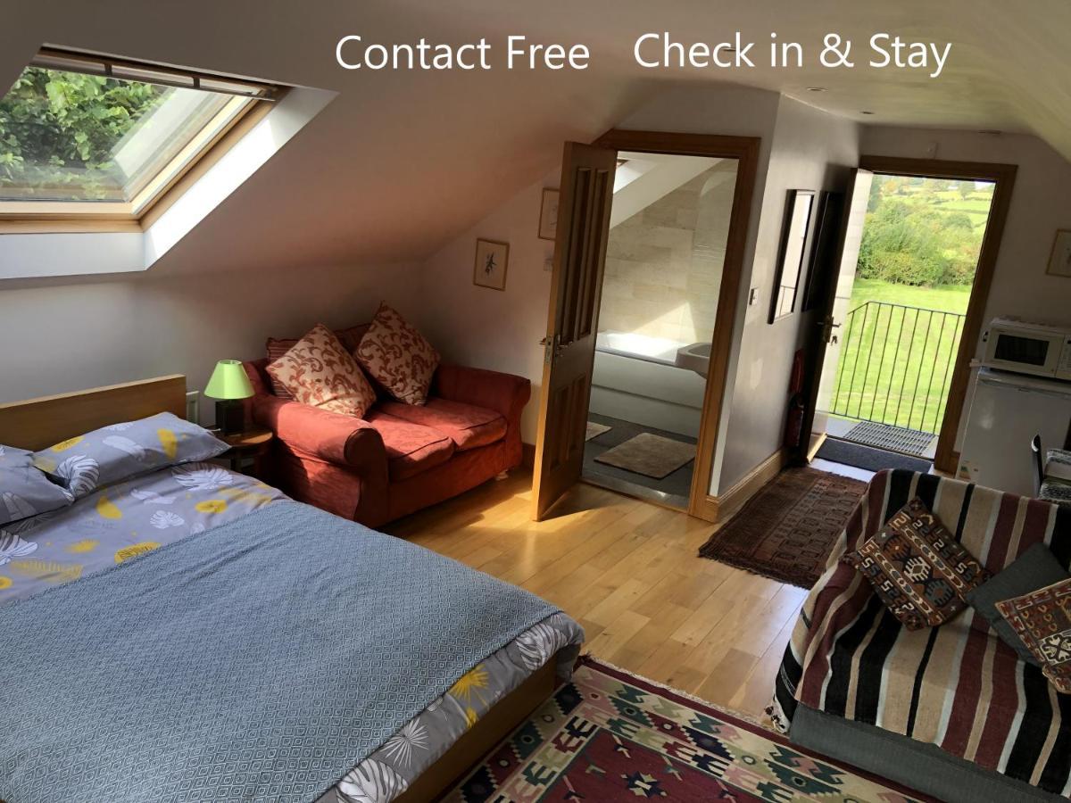 Rural Long Term Accommodation Hillsborough Buitenkant foto